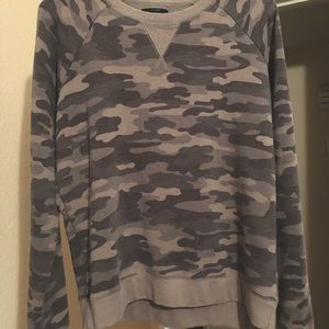 Lucky Brand S camo cozy sweater